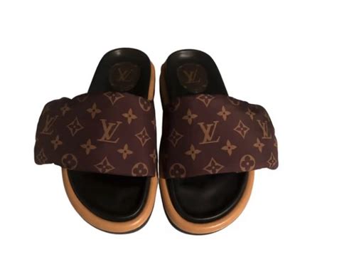 ciabatte louis vuitton estive donna|Sandali Louis vuitton in Pelle Nero taglia 38 EU .